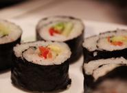 ¿Por qué el sushi puede ser bueno para los que practican deporte?
