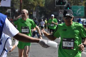 Expertos entregan tips nutricionales para el Maratón de Santiago