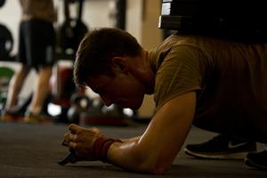 Mitos del fitness: ¿Mientras más sudamos, más grasas quemamos?