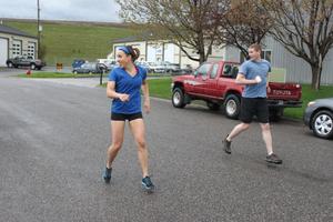 Retrorunning: los beneficios de correr hacia atrás