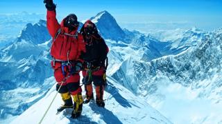 Expedición chilena intentará subir el Everest y el Lhotse en 3 días