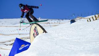 Dominique Ohaco (ski) y Antonia Yañez (snowboard) ganadoras del Quiksilver & Roxy Snow Jam