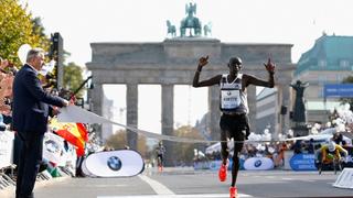 Suspenden por dopaje a representantes del récord mundial de maratón