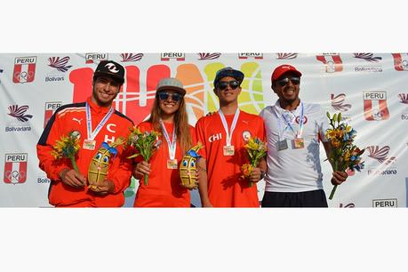 Surfistas chilenos logran un exitoso paso en los Juegos Bolivarianos