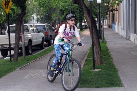 Estudio muestra falencias de cascos de bicicletas