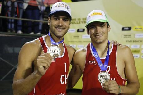 Primos Grimalt obtienen plata en Circuito Mundial de Voleibol Playas