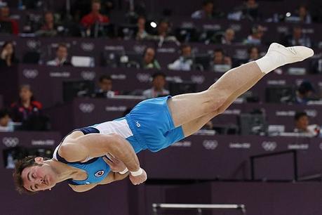 Tomás González recibe financiamiento para todo el 2015
