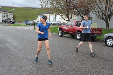 Retrorunning: los beneficios de correr hacia atrás