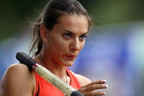 Grandes Momentos Olimpicos: Yelena Isinbayeva nuevo record mundial en Atenas 2004