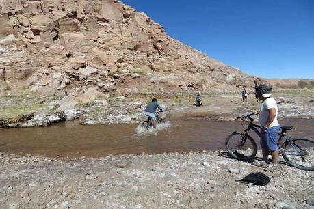 Los mejores circuitos para pedalear en San Pedro de Atacama
