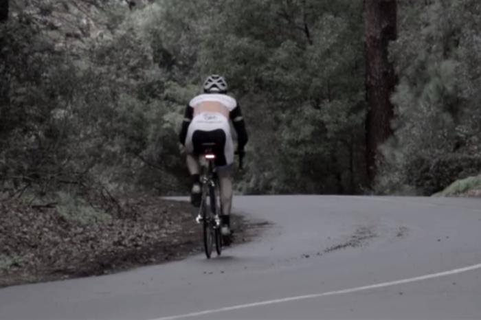 Backtracker, el dispositivo que busca salvar a ciclistas de ser atropellados