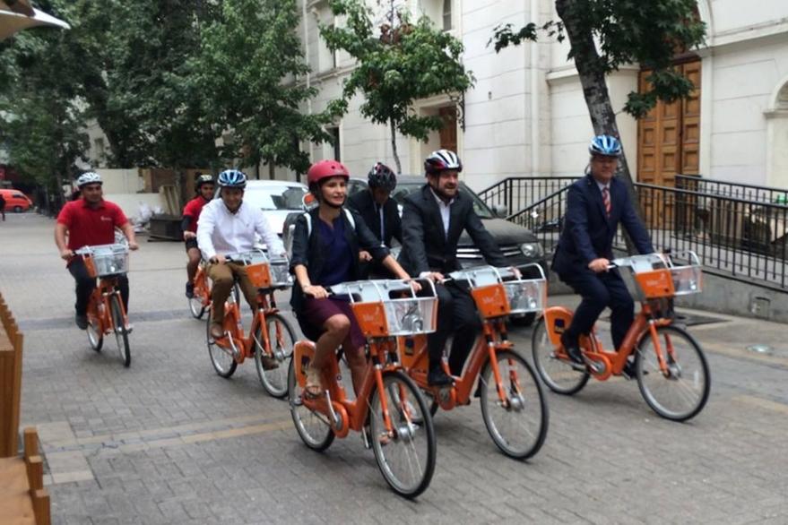 Municipio de Santiago inaugura sistema de bicicletas
