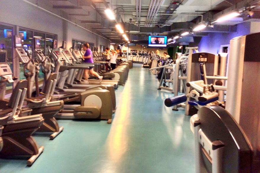 ¿Cuántos días a la semana debo ir al gimnasio?